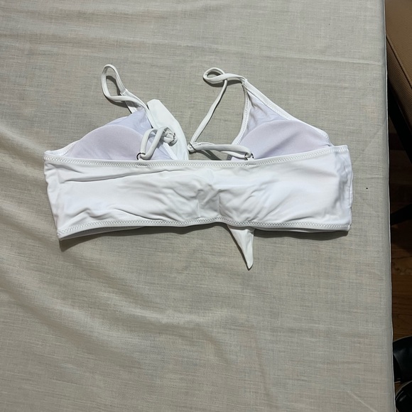White bikini top - Picture 2 of 2